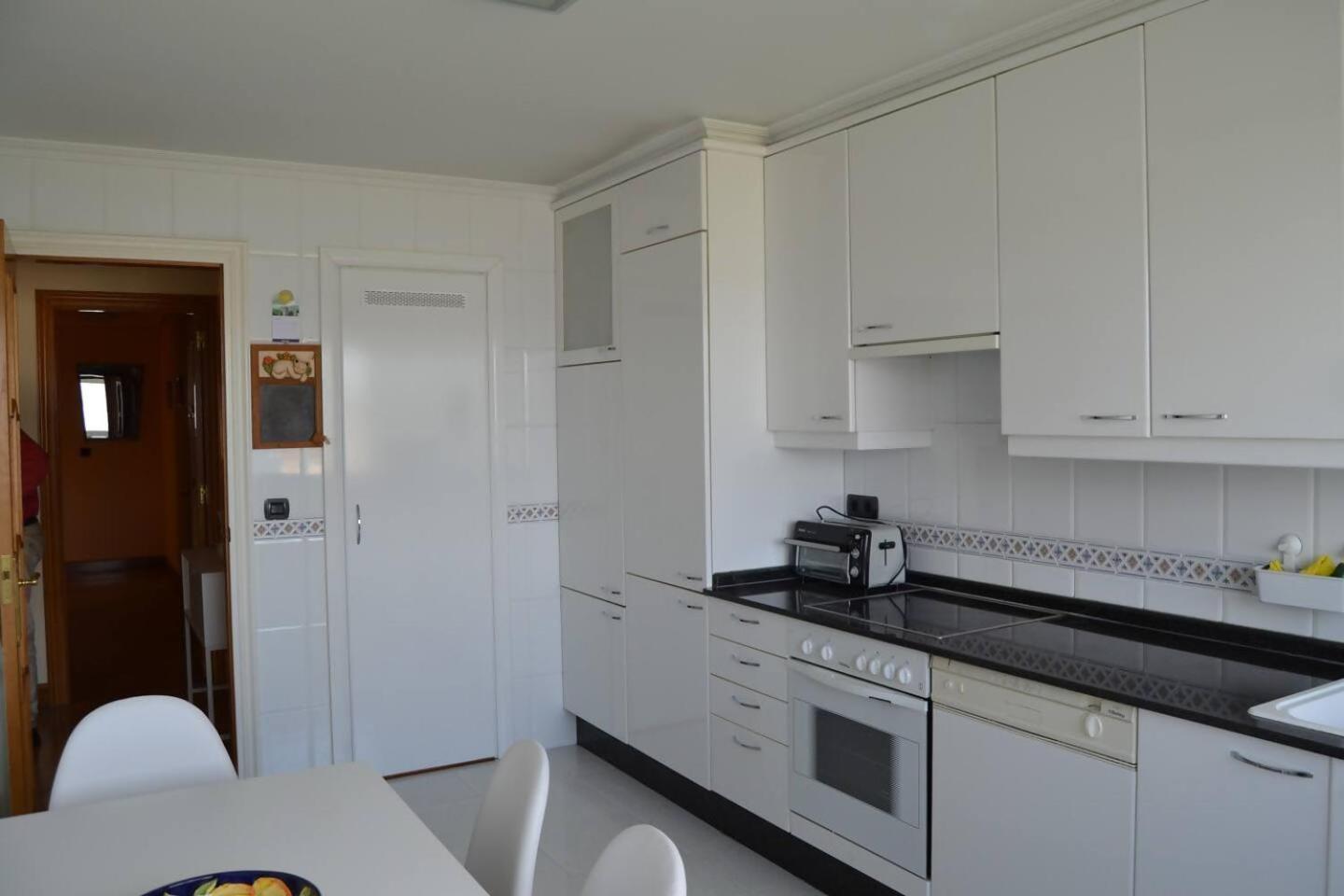 Acogedor Piso Con Vistas En Sada Apartment Luaran gambar