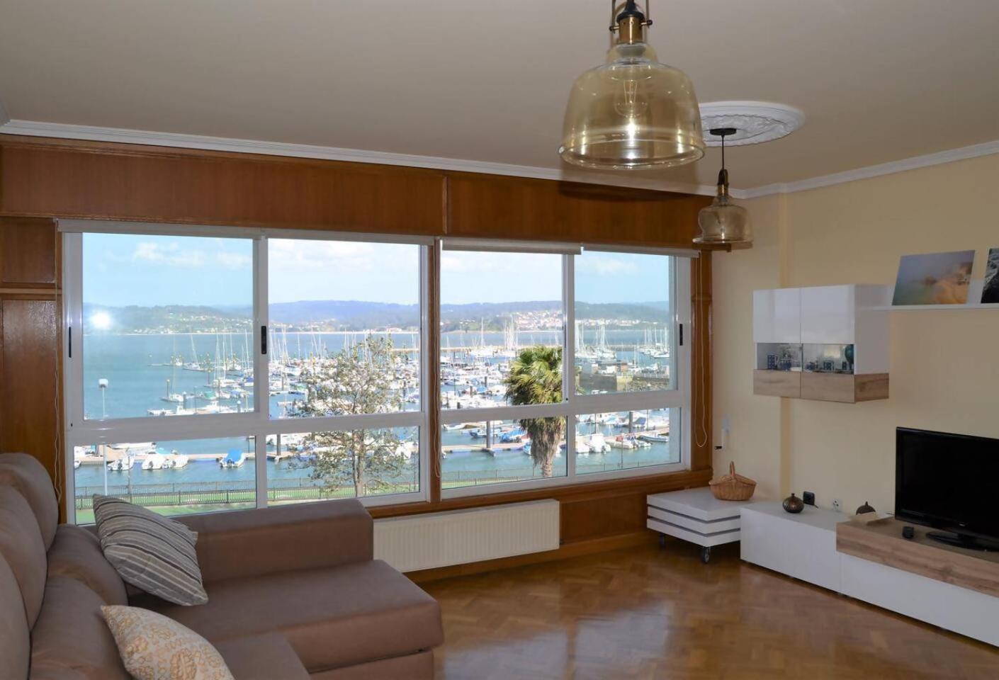 Acogedor Piso Con Vistas En Sada Apartment Luaran gambar
